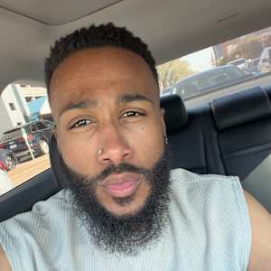 Picahjo Derrick