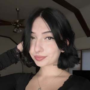 Gabrielle R Doshier