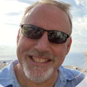Bruce Lowe