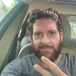 Michael Leonard Jr.