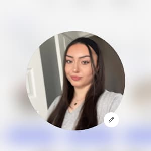 Amy Chitsaz