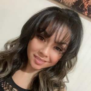 Isabel L Flores