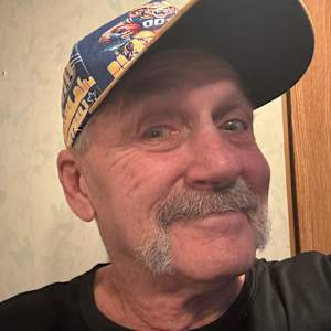 Jerry L Petersen