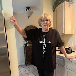 Marilyn Halls