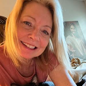 Traci Robert
