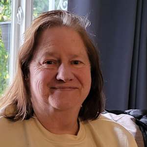 Marcia L Sanders