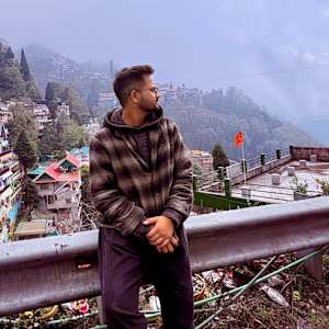 Ayush Raj