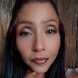 Maria G Valenzuela