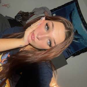 Anna layne