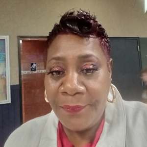 Lesia Yolanda Tucker