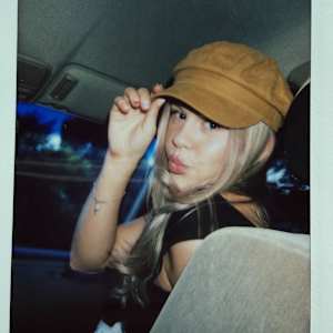 Zoe