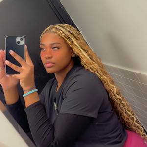 Kikii Evans