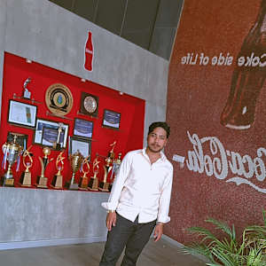 Meet khanna