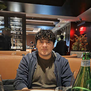 Tomas