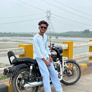 Kaunain khan