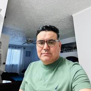 Ruben Larios