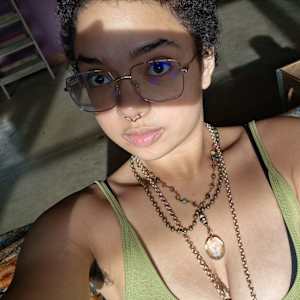 Mia