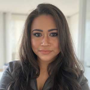 Nicole A