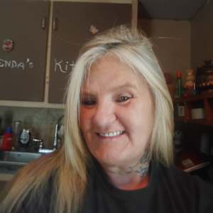 Glenda S Thompson