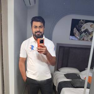 Akshay wake