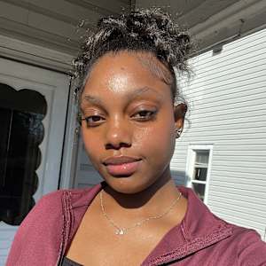 Janiya Hood