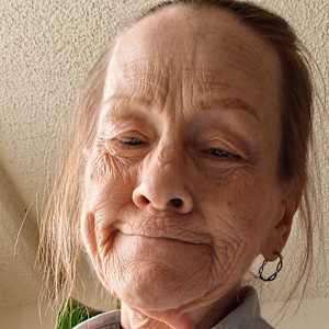 Ramona S Wetzel