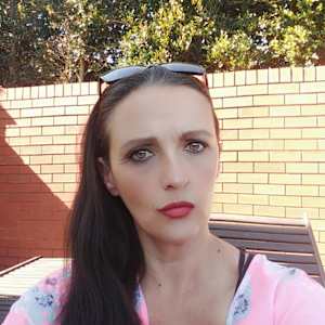 Mrs j Moravec