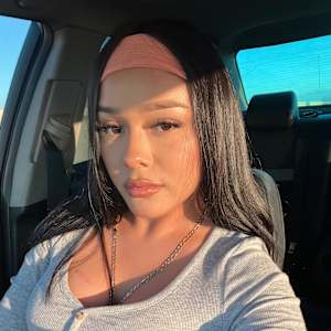 Mia