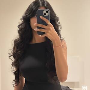 Shreyaa W