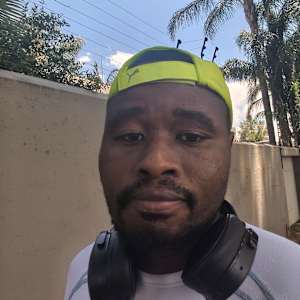 Phathutshedzo Tshikosi