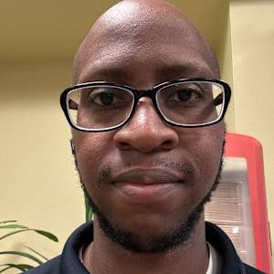 Marlon L Perry