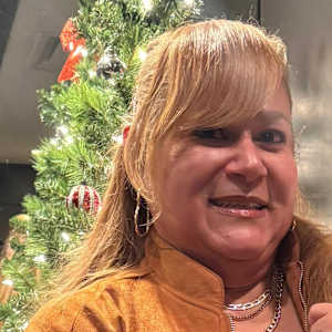 Janet Santiago