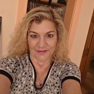 Lori Mooney