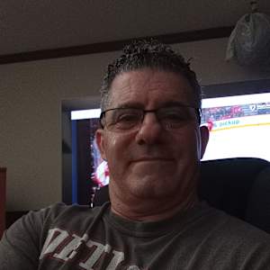 Stephen M Bozzo