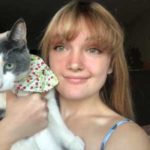 Mya Mackenzie