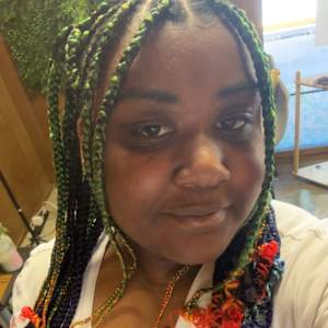Lantanya Veale