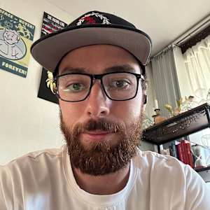 Troy Lichacz