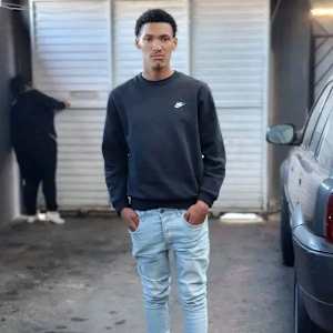 Zenedean Andrew
