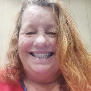 Laura L Johnson