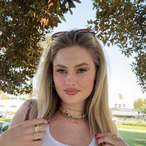 Shayna