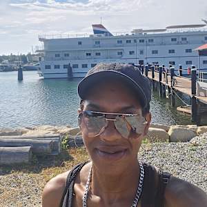 Saundra