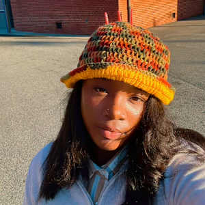Makeese Bell
