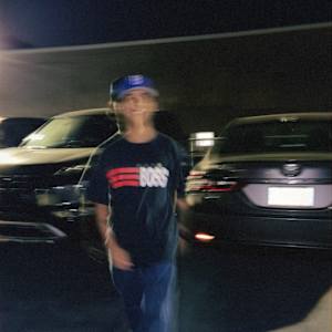DJ
