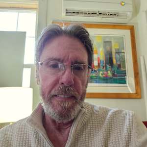 Gary R Dunn