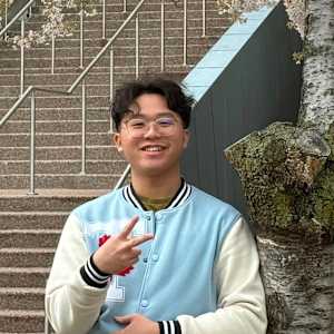 Zi Yang Esmond Lee