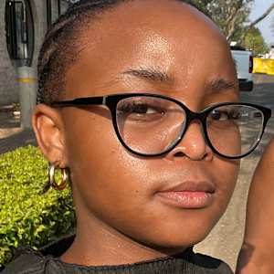 Tumi