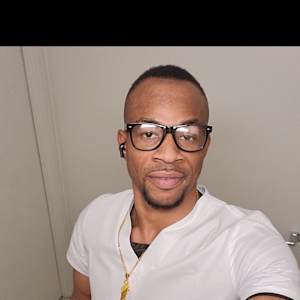 Destin Stivens