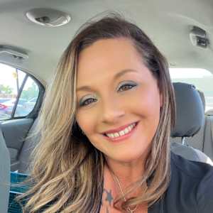 Jenn Lynne
