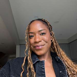 Dee