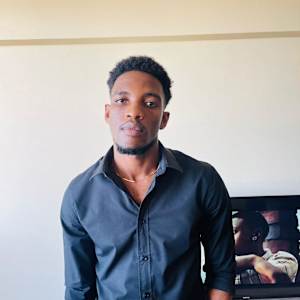Snalo Dlamini